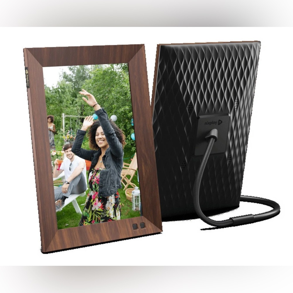 Nixplay Digital Photo Frame